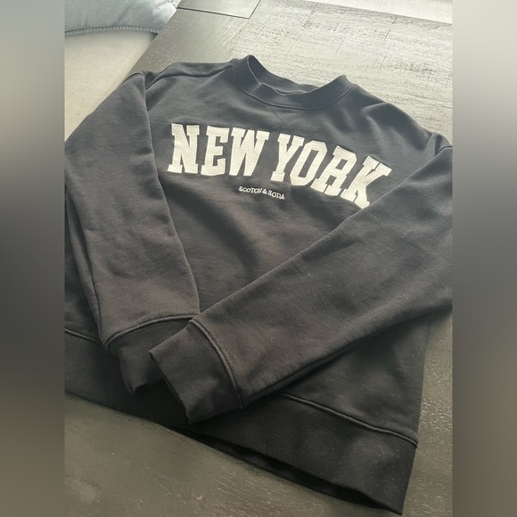 Scotch & Soda Tops - Scotch & Soda New York Women's Black Sweatshirt Size Small Pullover